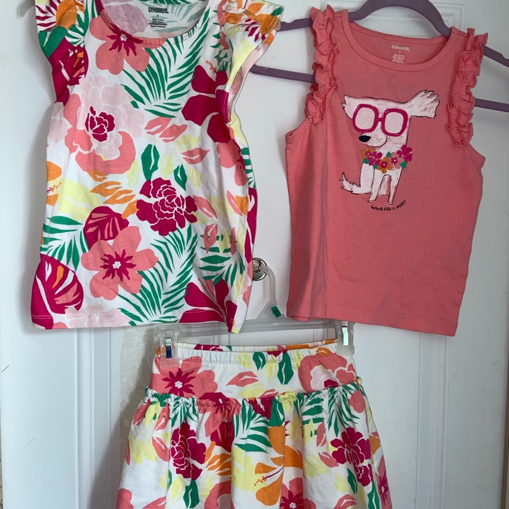 Gymboree outfits  Tops and skort, size 7